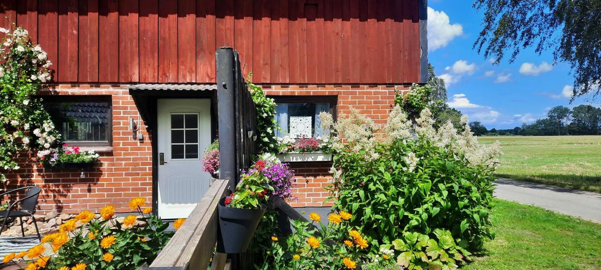 Rya B & -B Tollarp Laegenhetsboende Exterior foto